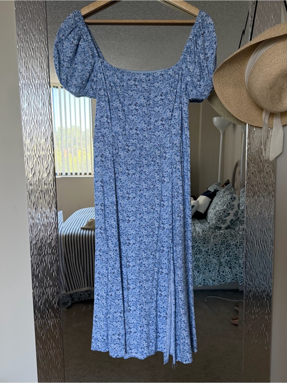 miami Blue Floral Puff Sleeve Dress